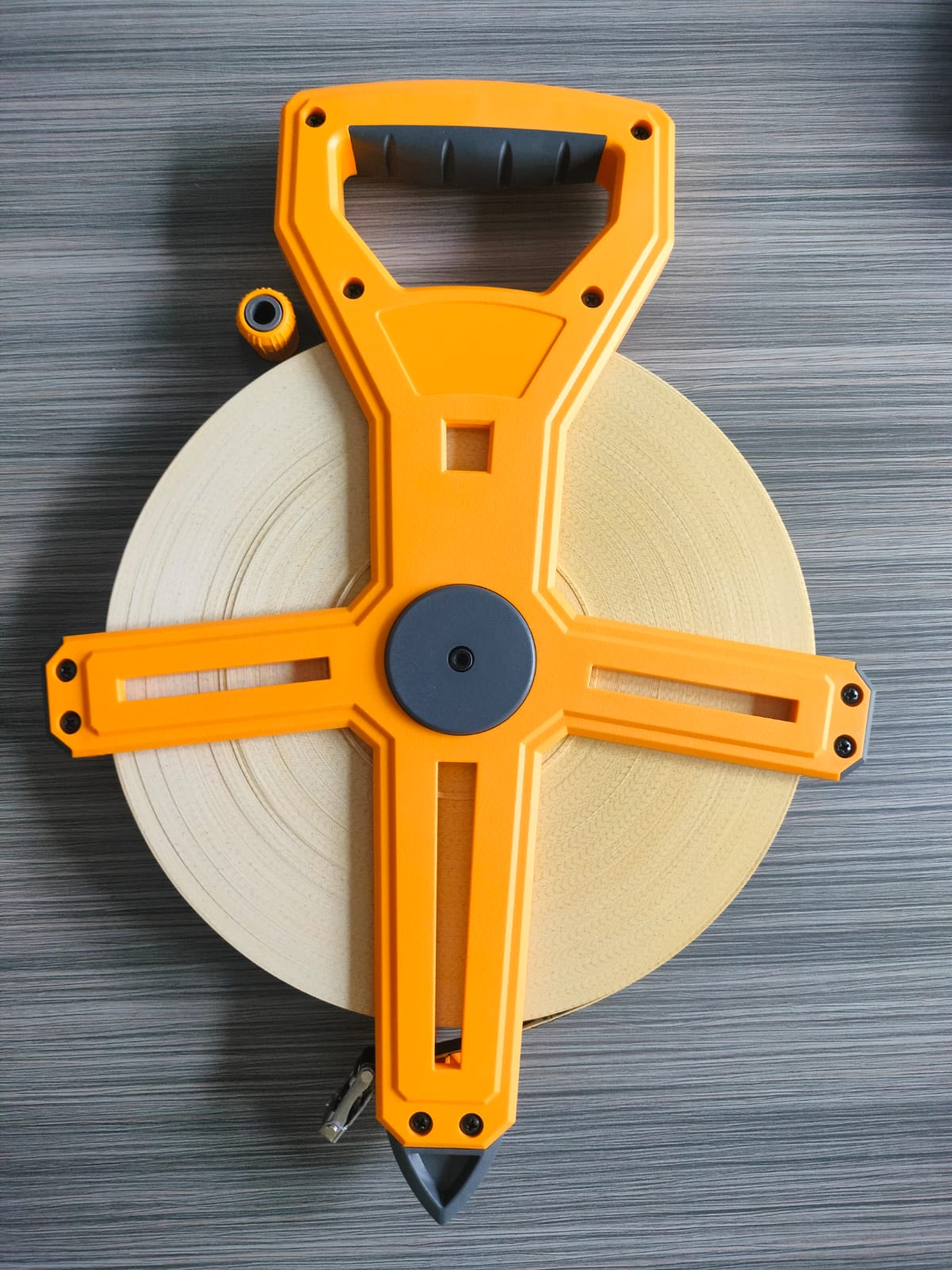 Komelon 100m Fiberglass Measuring Tape 100m/330ft(FU100E)